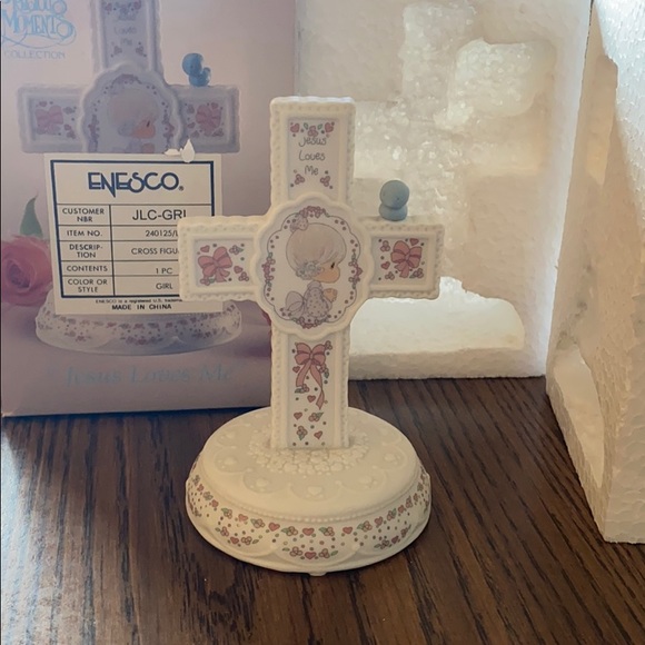 Precious Moments cross figurine